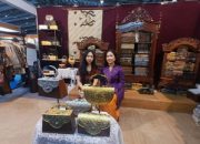 Sri Djaja Batik Tampil dalam Ajang WIC Jakarta Annual Charity Bazaar ke-56 di JCIC